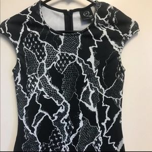 McQ Alexander Mcqueen Body-Con Black Dress Small